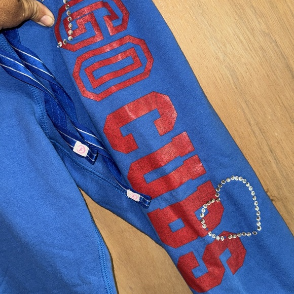 PINK “CUBS” sweats - Picture 2 of 4
